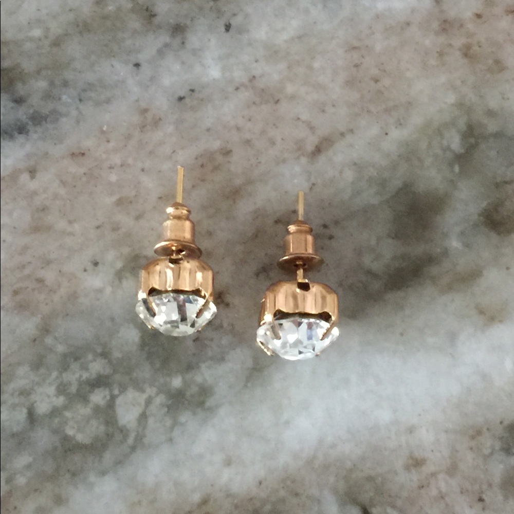 ❤️EXTRA 50% off! LOFT Stud Gold Earrings - Picture 3 of 4
